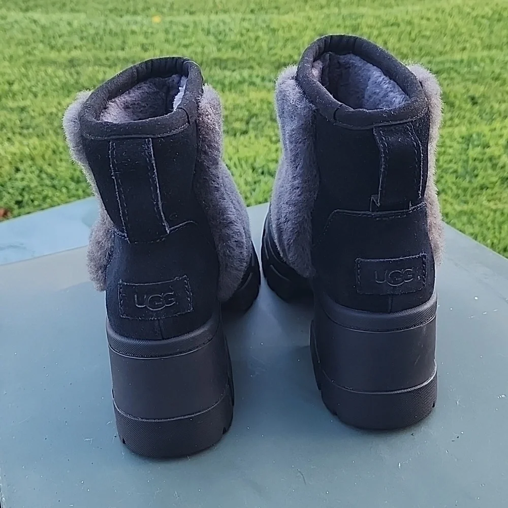 UGG BROOKLYN SUNBURST Boots Size 11 SN 1145710